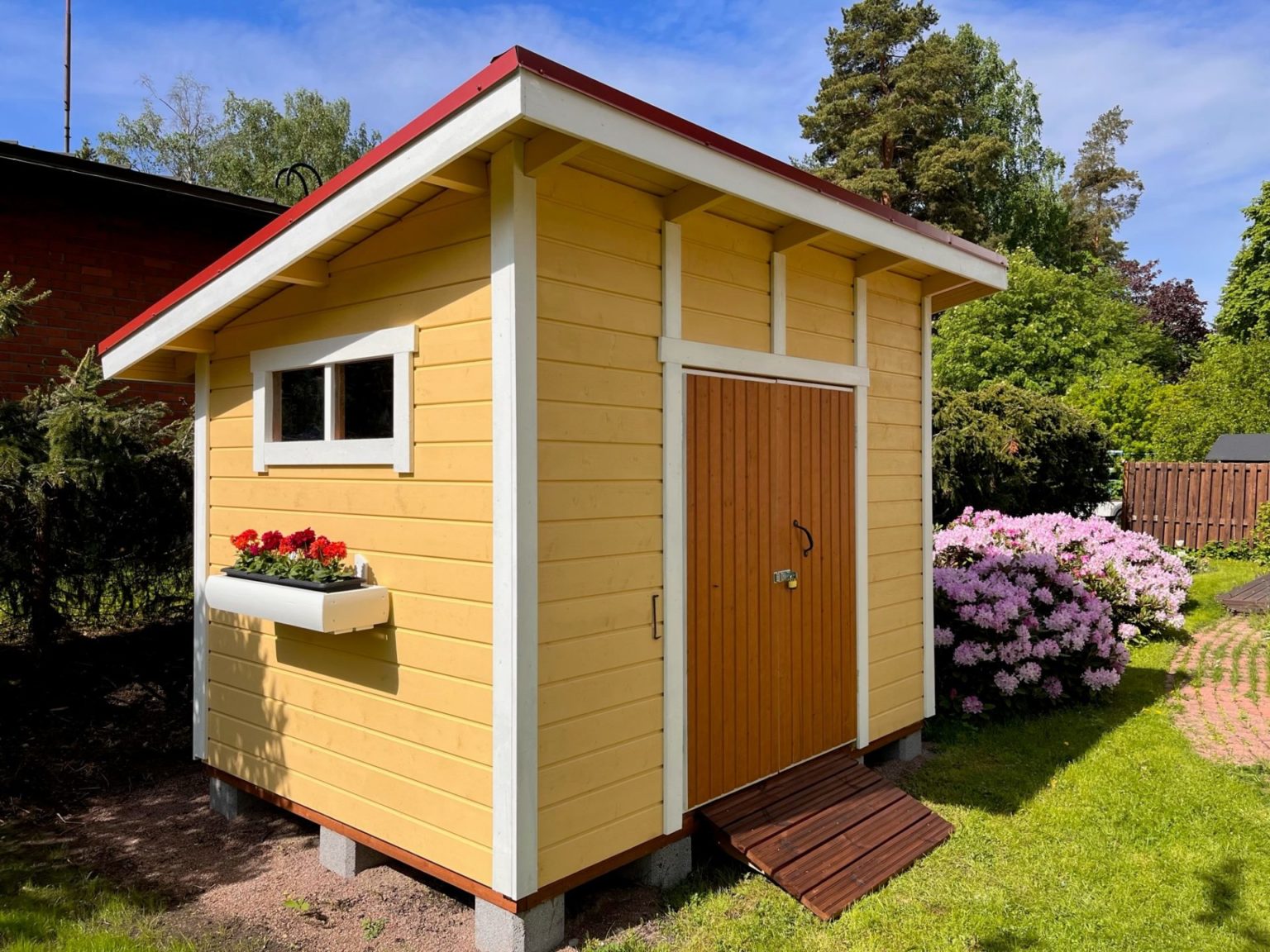 Pulpetti ESKO Pihavarasto 6,6 m² | Finnpeak
